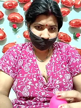 Monisha9876 online show from February 9, 6:21 pm