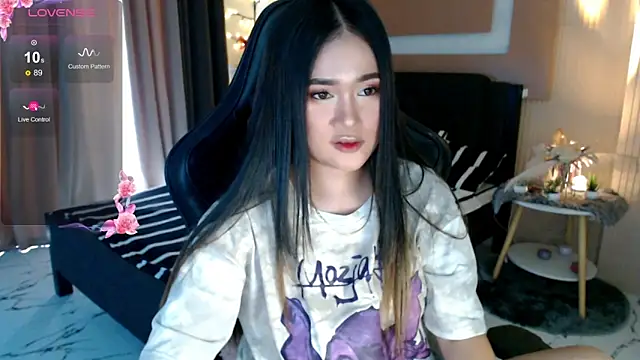 simplykhate online show from May 16, 2:36 am