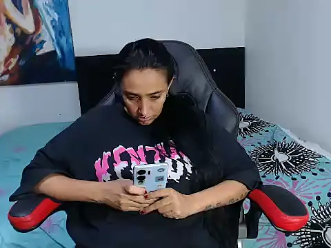 dulce candy98 online show from March 3, 12:05 am