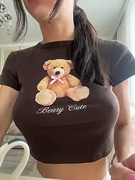 Judy  Hopps online show from January 12, 8:19 am