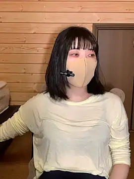 minami room online show from April 17, 12:51 pm