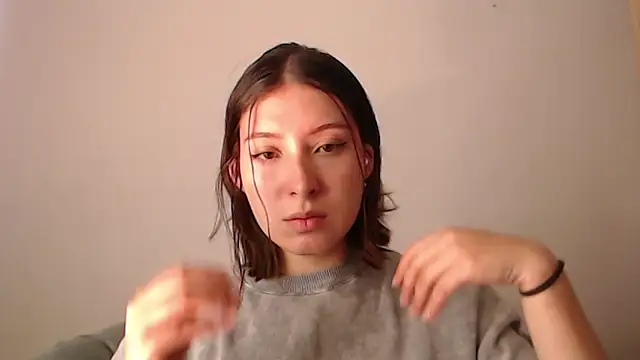 -Ivonnys online show from February 3, 10:01 pm