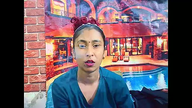 IndianSexyButt online show from June 4, 5:56 am