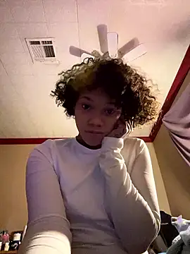 Tamiii420 online show from January 11, 1:05 pm