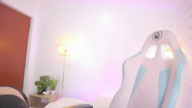 Valery Belmort online show from January 14, 12:21 pm