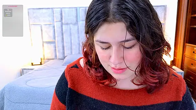 azul veraa online show from February 11, 12:39 pm