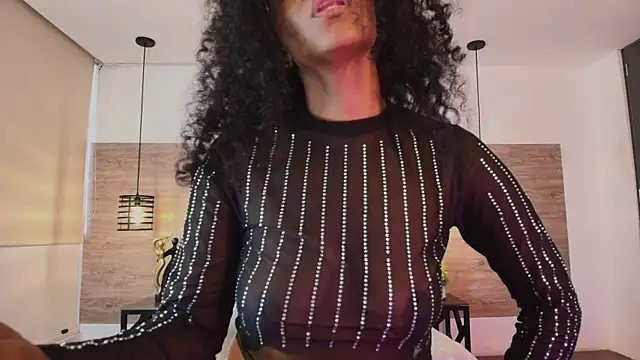 Ellie-Alves online show from April 8, 4:53 pm