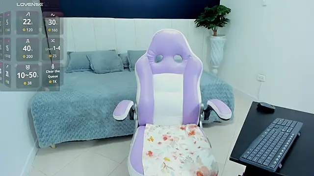 yeye sweet  online show from February 9, 3:31 am