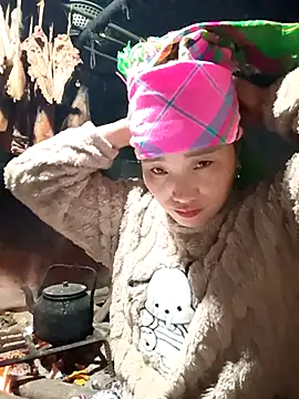 yu--yo online show from February 18, 11:09 am