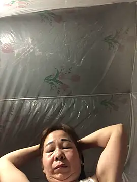 -Mery- online show from April 12, 8:00 pm