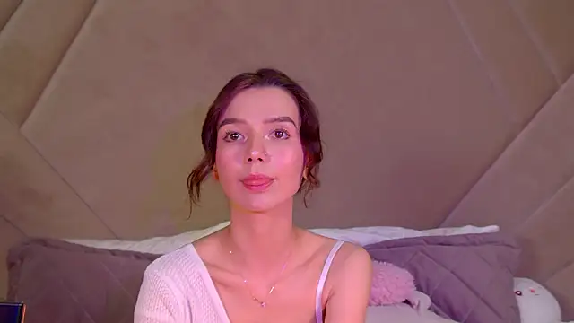 VanessaVienne online show from March 21, 4:34 pm