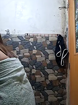 Seductive Two0205 online show from February 8, 11:51 pm