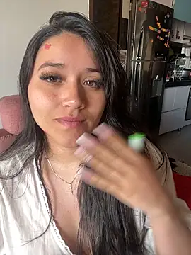 Veronica Wins  online show from April 10, 6:58 pm