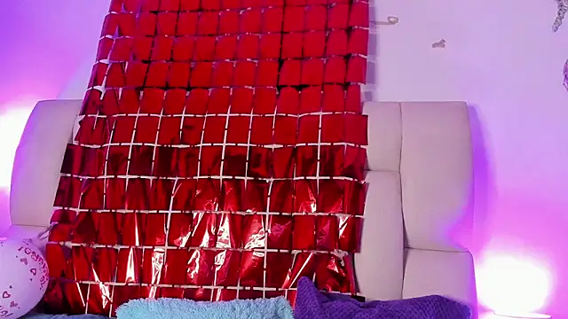 Hanna cooperr online show from February 17, 3:06 am