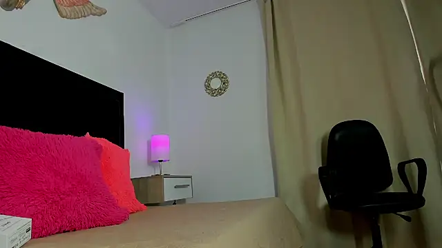 Natalye 23 online show from March 27, 10:32 pm