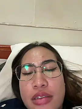 Ponthip online show from February 4, 8:12 pm