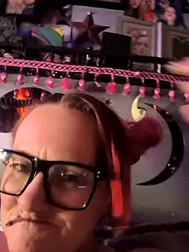 DisireAfterDark online show from February 5, 10:29 am