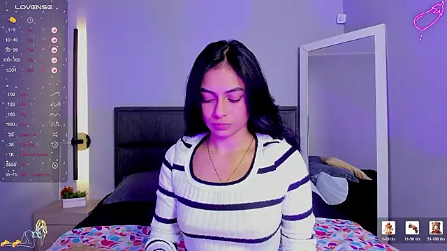 lilith petit  online show from March 4, 1:07 pm