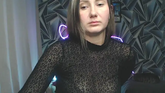 NikkiKiss    online show from March 30, 5:01 pm