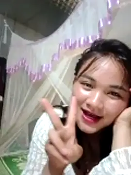 Lisakeem online show from June 23, 6:00 am