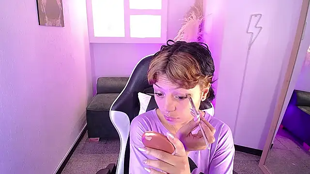 melodyy as online show from February 4, 1:03 pm