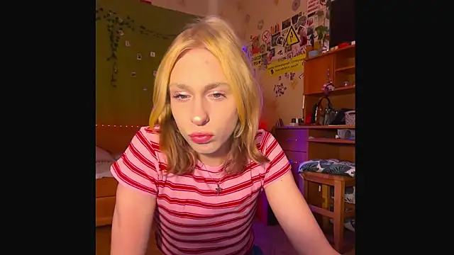 miss barbie111 online show from February 5, 4:10 pm