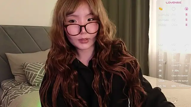 nullgirl online show from March 20, 12:26 am