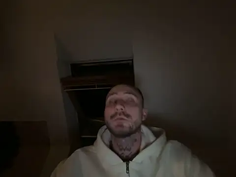 Baddiecouple69 online show from February 3, 8:01 pm