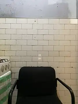 anita1825 online show from February 13, 1:35 pm