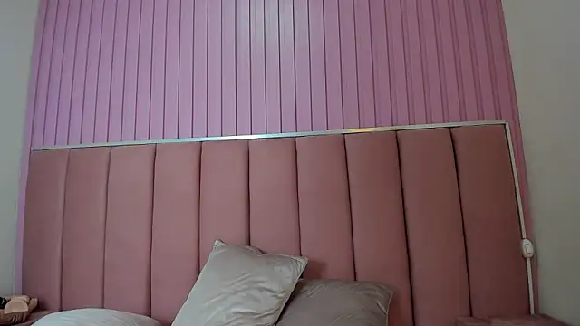 Zoehoney hl online show from March 3, 8:04 pm