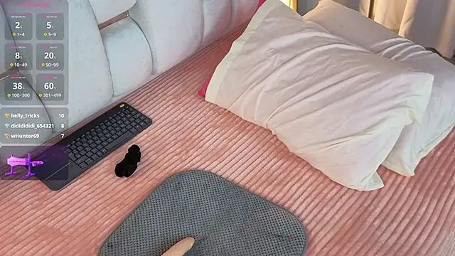 Danna Lildevil online show from February 6, 10:35 pm