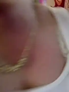 Gummiesu online show from April 12, 8:50 am