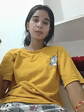 Cute-Natashaa online show from May 31, 3:51 pm
