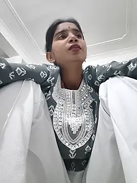 Cute-Natashaa online show from February 27, 4:07 pm