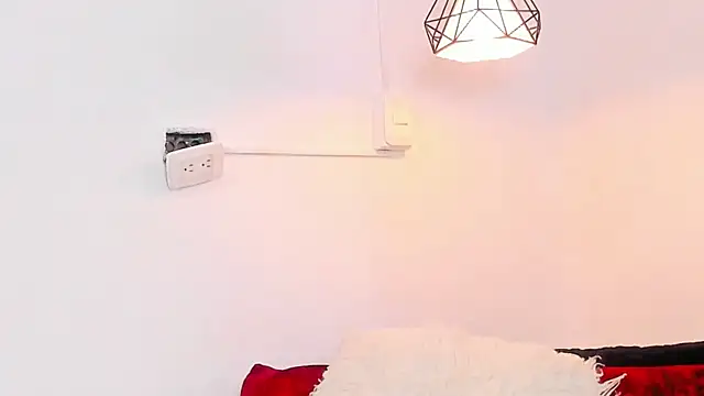 annarosse  online show from March 25, 12:19 pm