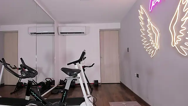 Rose Allure online show from February 22, 11:55 am