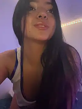 laraa rous online show from February 3, 1:16 am