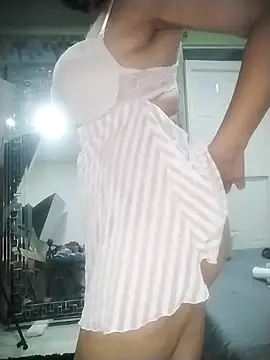 RosseLaure online show from February 21, 2:34 am