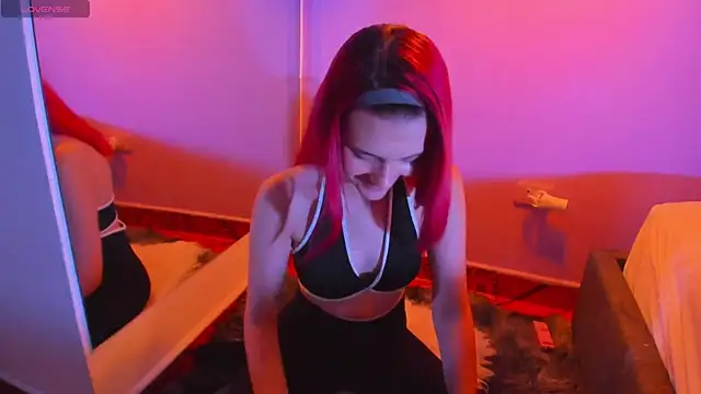 lanablacke  online show from February 28, 5:34 pm