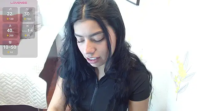 Laia white online show from February 25, 12:04 pm