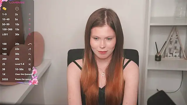 MarnieWootan online show from April 6, 5:25 pm