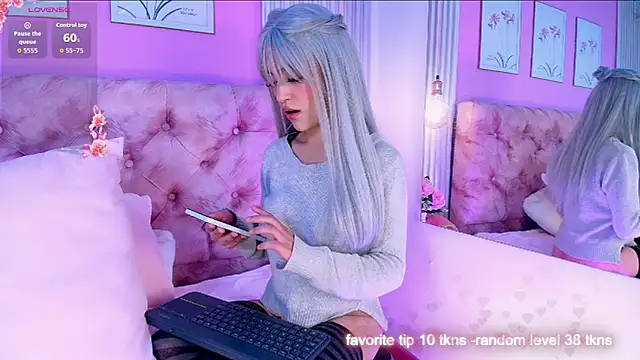 Hanna danniels online show from March 3, 2:34 pm