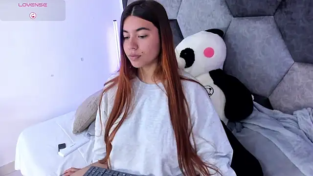 DulceJones online show from February 19, 9:24 pm