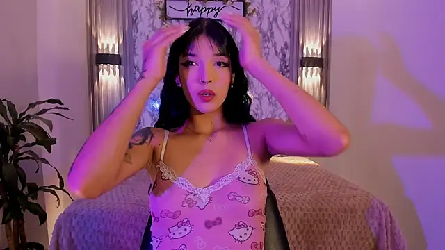 ChloeeMasonn online show from April 13, 11:11 am