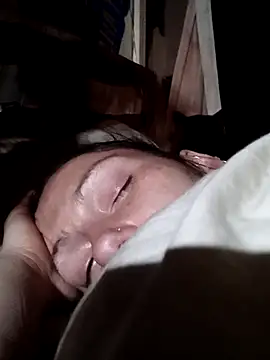 nighttimebutterfly online show from March 3, 7:14 am