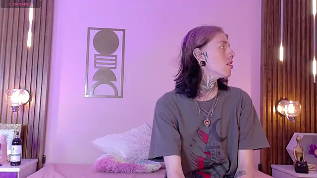 Hanna-Winchester online show from February 9, 4:26 am