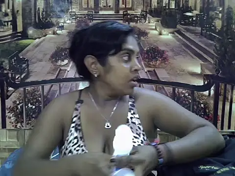 IndianDiva27 online show from February 6, 3:59 pm