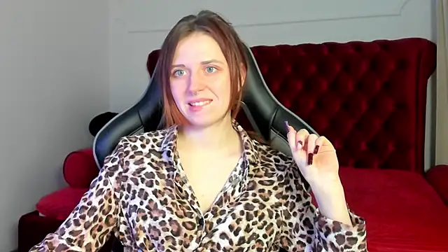 FreyaVey online show from February 11, 5:20 am