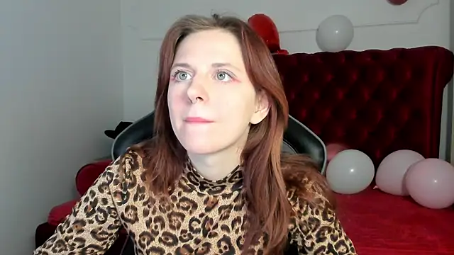 FreyaVey online show from February 19, 6:13 am