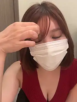  3 mNm 3  online show from March 28, 2:16 pm